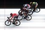 Sejr. Greipel vandt med en cykellængde foran de hurtige rivaler. 