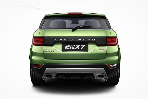 FALSK. Landwind X7 skal give udtryk af at være lidt terrængående. 
