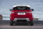 ÆGTE. Range Rover Evoque snyder også lidt med det rå udtryk. Den kan fås med forhjulstræk 