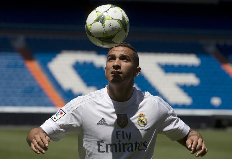 REAL. Danilo er en dygtig spiller i rollen som angrebsivrig højre back, og Porto har solgt ham til Real Madrid. 