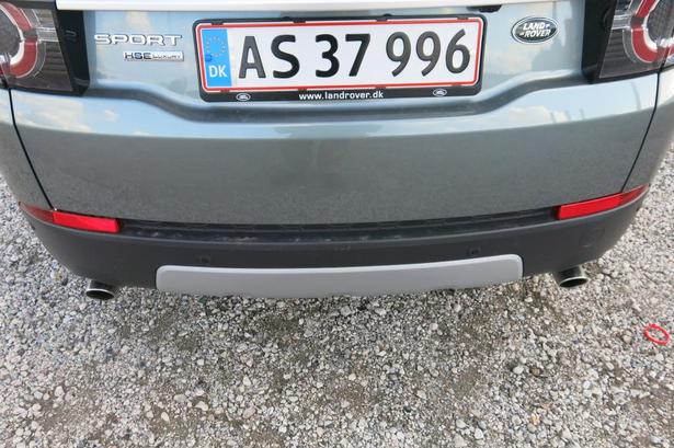 BESKYTTELSE. Forskellige paneler skal bøde på de knubs, bilen kan få ved terrænkørsel. 