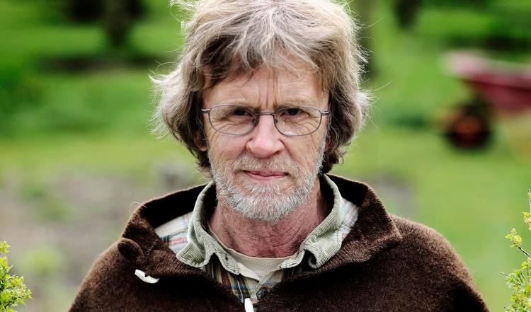 Naturelsker. Søren Ryge i sin nu landskendte have. 