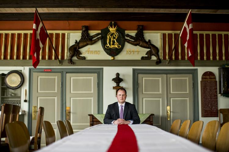 Asyl. Udlændingeordfører Martin Henriksen håber på, at rygtet om, at det nye flertal i Folketinget vil gennemføre stramninger på asylområdet, har bredt sig til asylansøgerne. 