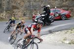 Påkørsel. Greg Van Avermaet lå i vinderposition, da han blev væltet af motorcykel. Her ses han i aktion under årets Tour de France. 