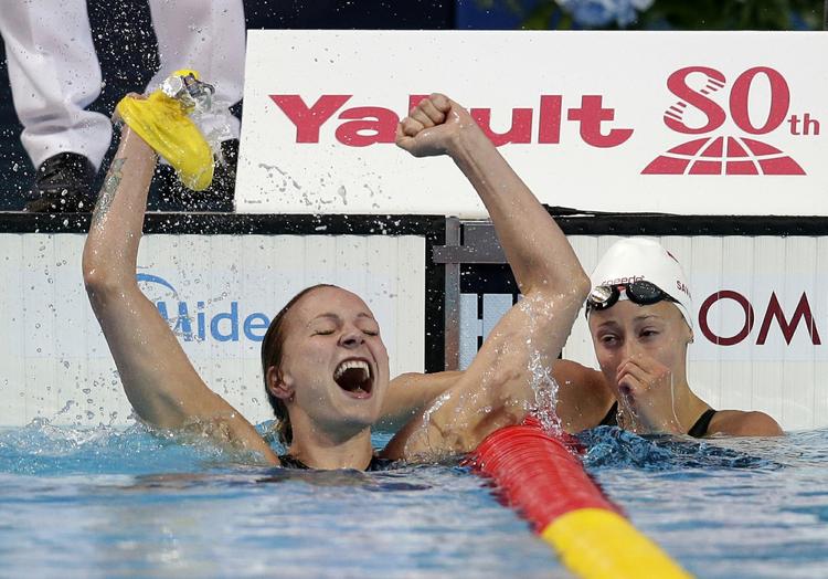 VERDENSREKORD. Med 55,74 sek. i 100 meter butterfly satte Sarah Sjöström VM-stævnets første verdensrekord. 
