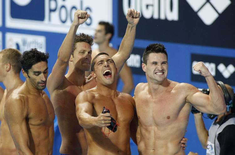 BRONZE. Uden USA og Australien i finalen var der bronze til Italien i 4x100 meter fri, og det skabte tydeligvis jubel hos Filippo Magnini, Luca Dotto, Michele Santucci og Marco Orsi. 