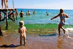 Ferie. Efter en periode med masser tid til at hygge med familien, har mange danskere brug for at snakke med en psykolog, når de vender tilbage til arbejdet efter sommerferien. Det skyldes ofte familierelaterede problemer. (Arkiv) 