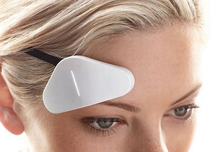 Gadgets. Den lille hvide plastikdims i panden skulle angiveligt kunne få en til at slappe af eller blive mere frisk. 