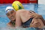 DEBUTANT. Finalen i 100 meter rygcrawl var den første ved et 'rigtigt' VM for Mie Ø. Nielsen (th.), der svømmede side om side med den australske OL-sølvvinder, Emily Seebohm (tv.). 