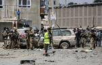 Afghanistan.  Billedet her er fra et selvmordsangreb på lufthavnen i hovedstaden Kabul tidligere i år. 