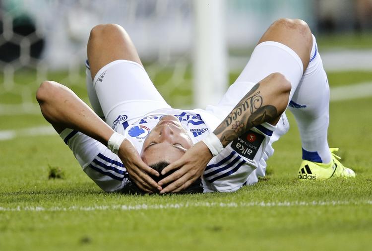 Øv. Federico Santander både brændte og scorede i Parken i dag. 