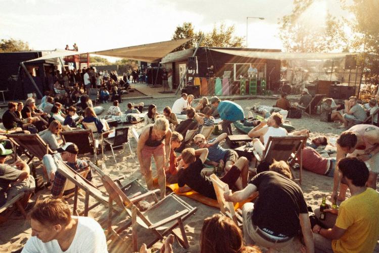 Endagsfestival. Copenhagen Cable Park sørger for sweet tunes og good vibes til Musikdagen. 