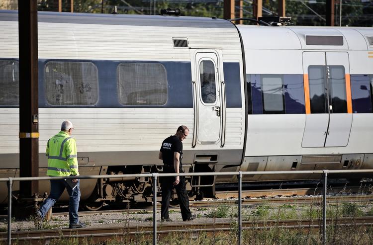 Opsind. Tog-trafikken var indstillet i flere timer i morges på grund et overfald på en DSB-medarbejder, der nu har vist sig af være opdigtet. 