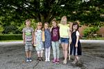 øsamfund. I dag starter Wiktor, Mie, Johanne, Nikola, Katrine og Andrea i den nye privatskole på Fejø. 