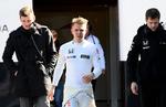 Sædejagt. Kevin Magnussen har indtil videre været tro over for sin drøm om at vende tilbage i formel 1-sædet hos McLaren Honda. Men et speget spil på det kriseramte hold kan tvinge ham til at tænke nyt. 