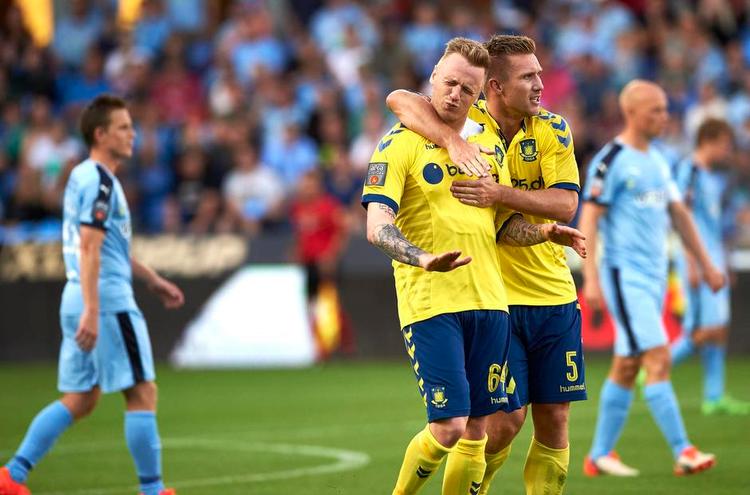 plaffeministeren. Ronnie Schwartz – Brøndbys nye angriber med det pudsige kaldenavn – viste med to mål i 3-3-kampen mod Randers, at han stadig er god til at plaffe. 