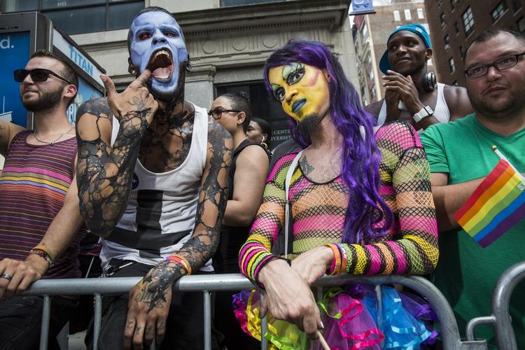 Mærkedag. Optøjerne ved Stonewall Inn i Greenwich Village, New York, 28. juni 1969 markerer for mange fødslen af LGBT-bevægelsen. Her ses et billede fra markeringen af årsdagen i 2015. 