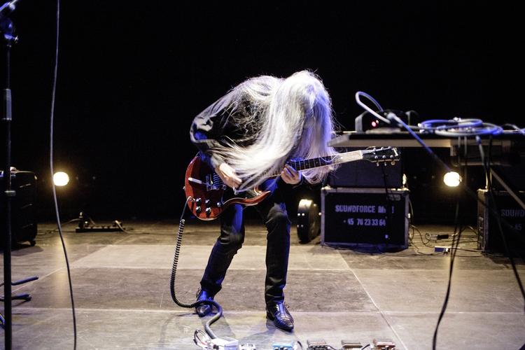 NOISE. Husk ørepropper når Keiji Haino gæster henholdsvis Jazzhouse og Atlas i weekenden. 