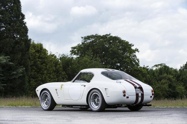 1963 Ferrari 250 SWB Replica, 6 mill. kroner. 