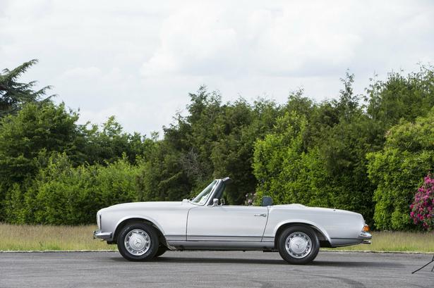 1970 Mercedes 280 SL, 1,4 mill. kroner. 