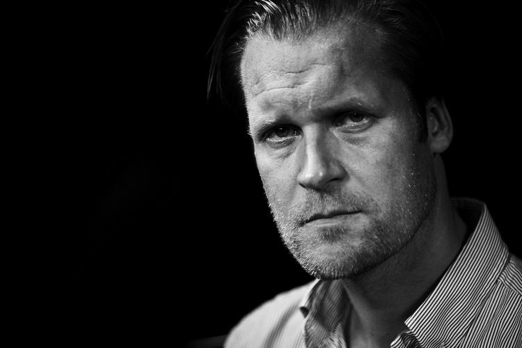 Slut. Fra 1. januar 2014 har Kasper Steenbach været chefredaktør på Euroman. Nu går han efter uenighed med ledelsen. 