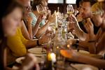 Samvær. Restauranten Il Buco er en af de madsteder, som har taget langbordet til sig. De inviterer til langbordsspisning hver tirsdag. 