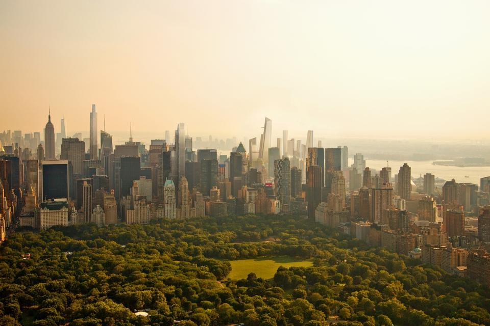 AFTENBLIK hen over de nye tårne, som vil ændre New Yorks profil i de kommende år. 