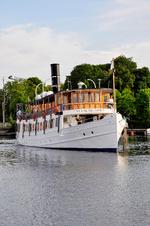 SKÆRGÅRDSKRYDSTOGT. Selv om motorskibet ’Nya Skärgården’ er 100 år gammelt, er det i fin stand og klar til sejlads på Sveriges vestkyst. 