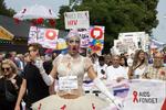 Pride. Listen langer ud efter glimmerjunglen af strap-ons, englevinger og kællinger med nittearmbånd under  Pride-paraden. 