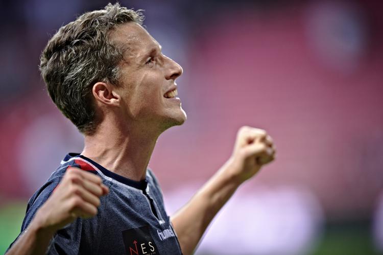 Klassekasse. Morten Nordstrand sikrede AGF et point i Parken med en superscoring. 