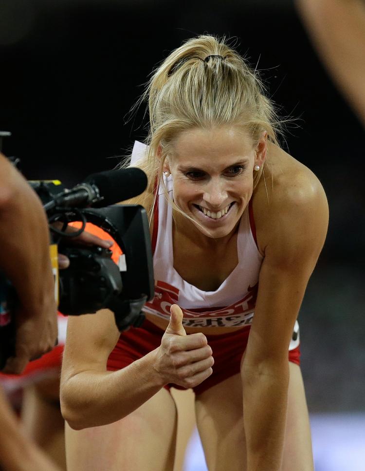 FINALIST. Med sejren i semifinalen er Sarah Slott Petersen i VM-finalen i 400 meter hækkeløb med tredjehurtigste tid. 