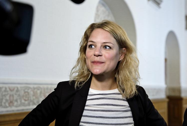 Forundret. Enhedslistens Johanne Schmidt-Nielsen kan ikke forstå, hvorfor en afghansk mand blev udvist fra Danmark sidste år, når  der ifølge hans advokat er flere beviser på, at han er i livsfare i hjemlandet. 