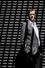 Portræt af Henrik Lind