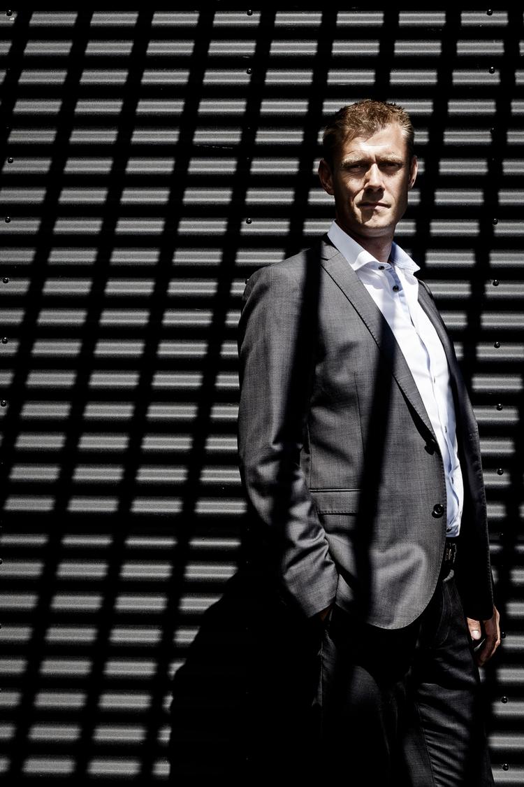 Portræt af Henrik Lind