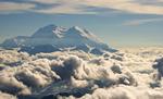 Navneskifte. Siden guldgravernes tid også har USA's højeste bjerg været kendt som Mount McKinley.Det skal fremover officielt hedde Denali. 