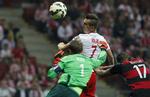Møde. Seks af de polske spillere har tysk arbejdsgiver og kender målmand Neuer og forsvarsklippen Boateng udmærket. Også Arkadiusz Milik, der scorede i Polens 2-0-sejr for et år siden. Han har spillet i både Leverkusen og Augsburg. 