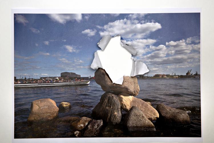 Væk. Den lille Havfrue er ikke at finde Golden Days' engelske program. Derimod har Storm P., Karen Blixen og H.C. Andersen fået adgang. 