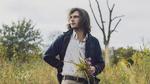 Et andet blik. Ryley Walker er tydeligt inspireret af traditionelle folkesangere, men i modsætning til dem skriver han impressionistiske tekster til sine sange. 