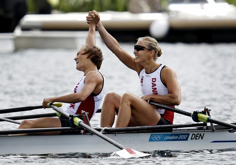 OL-klar. Juliane Elander Rasmussen og Anne Lolk er klar til A-finale og OL efter dagens semifinale. Det samme er kvindernes toerbåd uden styrmand. 