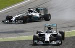 drama. Der er som regel garanti for god underholdning, når Monza er vært for et formel 1-grandprix. Som sidste år, da Nico Rosberg lavede en fejl, og Lewis Hamilton (øverst) kunne smutte forbi og siden vandt. 