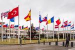 Nato. Selvom flere partier i Sverige nu går ind for medlemskab af Nato, er der stadig lang vej. 