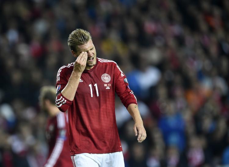 målløs. Nicklas Bendtner havde et par halve chancer, men den danske angriber manglede skarpheden mod Albanien. 