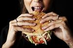Burgerbattle. 10 hold dyster om at lave den ultimative burger. 