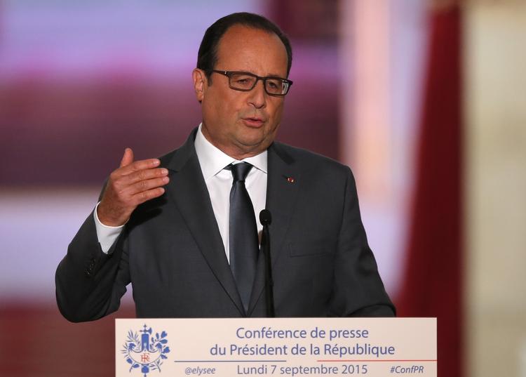 Flygtningekrise. Frankring vil tage imod de 24.000 flygtninge, som den fælles EU-plan foreskriver, fastslår præsident François Hollande. 