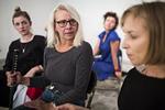 Kvindecast. Madame de Sade på Betty Nansen har kun kvinder på rollelisten. Her ses Sonja Richter, Kirsten Olesen, Molly Blixt og Marie Louise Wille. 