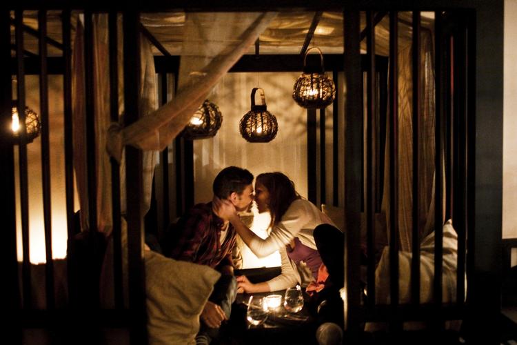 Der er god stemning på Chai Wong 