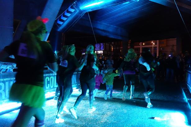 PYHA. Endelig i mål. Det tager sin tid med alle de selfies. 