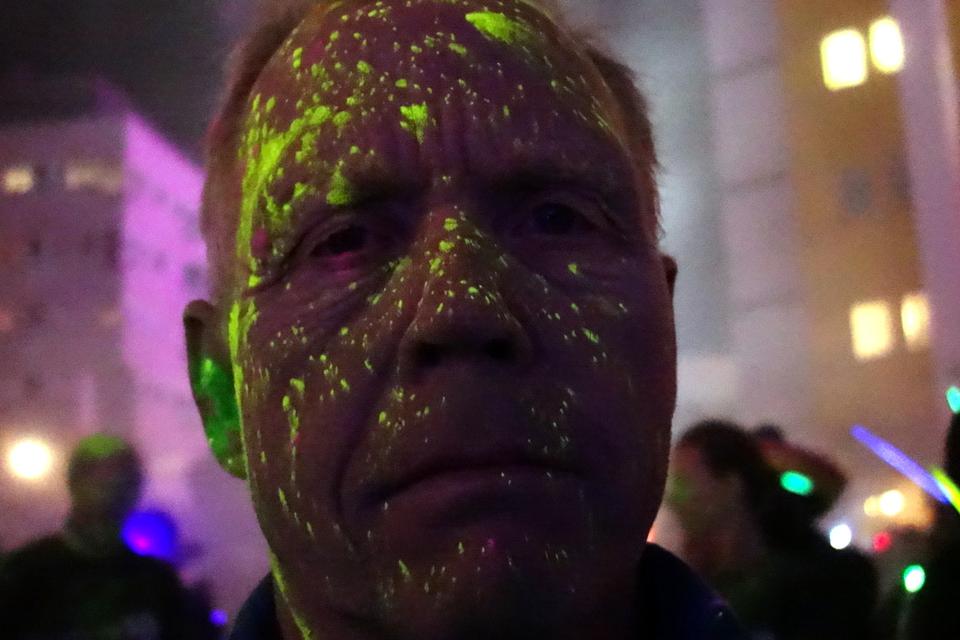 LAKKET TIL. Selv motionsredaktøren var helt festlig at se til. 