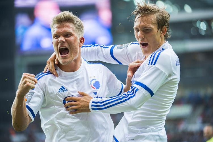 Omsider. Andreas Cornelius (tv) kom på tavlen for første gang siden marts. 