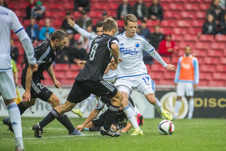 Endelig. Efter en noget svingende sæsonstart scorede Kasper Kusk sit første superligamål for FCK mod sin gamle klub, AaB – af respekt for sin tid i Aalborg undlod kantspilleren at juble. 